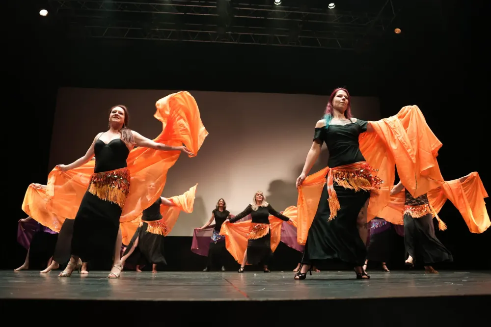 GHERIBALLAH HALIMA (Danse orientale) (32)